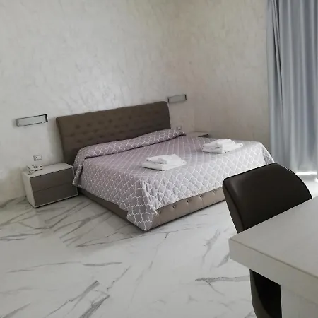 Presidente 酒店 切萨雷奥港