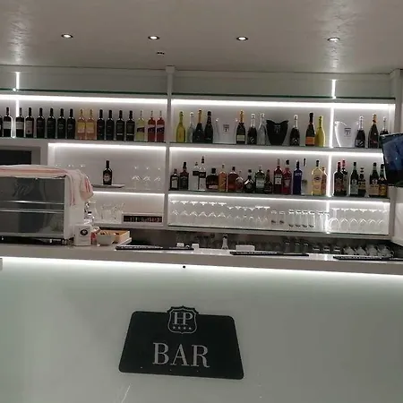 Presidente 4* 切萨雷奥港